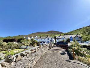 Photo 22- click for photo gallery